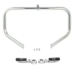 クローム ハイウェイ エンジン ガード バー フットペグペグ付き ハーレー ロードキング 2009-24 に適合 Chrome Highway Engine Guard Bar w/ Footpeg Pegs Fit For Harley Road King 2009-24 【並行輸入品】