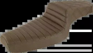 Saddlemen ブラウン ステップアップ タックンロール & 格子シート 1979-03 ハーレー スポーツスター用 Saddlemen Brown Step Up Tuck-n-Roll & Lattice Seat for 1979-03 Harley Sportster 【並行輸入品】