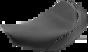 Saddlemen Renegade ブラック スムース シート 2014-2023 インディアン チーフ クラシック ヴィンテージに適合 Saddlemen Renegade Black Smooth Seat fits 2014-2023 Indian Chief Classic Vintage 【並行輸入品】
