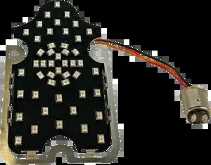 カスタムダイナミクストゥームストーンテールライトレッド LED ライトボードは 1997-08 ハーレーに適合 Custom Dynamics Tombstone Taillight Red LED Light Board fits fits 1997-08 Harley 【並行輸入品】