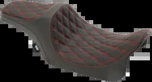 Drag Specialtys プレデター III レッド ダイヤモンド シート 2008-2023 ハーレー ツーリングに適合 Drag Specialties Predator III Red Diamond Seat fits 2008-2023 Harley Touring 【並行輸入品】