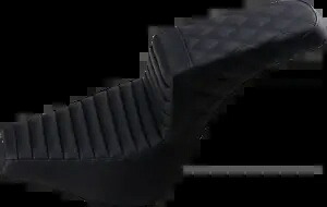 Saddlemen ステップアップ ジェル シート 2018-2023 ハーレー ソフテイル ストリート ボブ スタンダード FXST Saddlemen Step-Up Gel Seat 2018-2023 Harley Softail Street Bob Standard FXST 【並行輸入品】