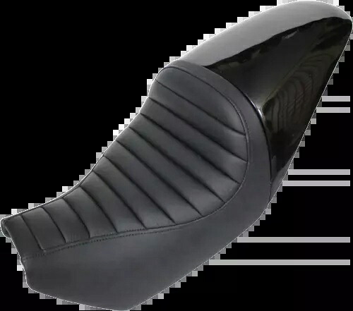 Saddlemen フルフェンダー ソロ ゲル シート 2015-2020 ハーレー ストリート XG 500 750 に適合 Saddlemen Full Fender Solo Gel Seat fits 2015-2020 Harley Street XG 500 750 【並行輸入品】