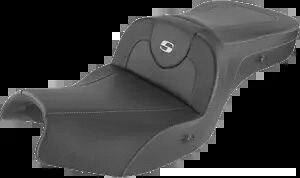Saddlemen ロードソファ ヒーター付きジェルシート 2020-2023 インディアン チャレンジャー ダークホース用 Saddlemen Road Sofa Heated Gel Seat for 2020-2023 Indian Challenger Dark Horse 【並行輸入品】