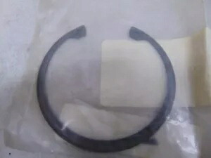 クロム スペシャリティーズ リテーニング リング OEM 11161 1980-1992 5 スピード P/N 061203 Chrome Specialties Retaining Ring OEM 11161 1980-1992 5 Speeds P/N 061203 【並行輸入品】