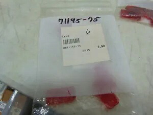 純正ハーレー 75-94 ソフテイル レッド オイル カバー レンズ P/N: 71145-75 Genuine Harley 75-94 Softail Red Oil Cover Lens P/N: 71145-75 【並行輸入品】