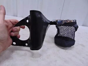 XMT-Moto Tour-Pak パッセンジャー ドリンク クローム カップ ホルダー ハーレー 2014-2023 ブラック マウント XMT-Moto Tour-Pak Passenger Drink Chrome Cup Holder Harley 2014-2023 Black Mount 【並行輸入品】