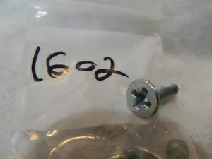 ハーレーダビッドソン バックレスト 皿頭ネジ P/N: 1602 Harley Davidson Backrest Flat Head Screw P/N: 1602 【並行輸入品】