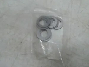 純正ハーレー カウンターシャフト スペーサー 数量 1 P/N: 35860-86 Genuine Harley Countershaft Spacer Qty 1 P/N: 35860-86 【並行輸入品】