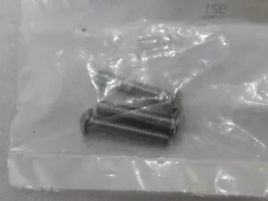 ハーレー純正ネジ - 3 P/N: 921 Genuine Harley Screw - 3 P/N: 921 【並行輸入品】
