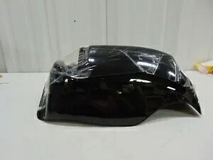 ハーレー ビビッド ブラック 右フェアリング ロア 98-03 FLTR ロード グライド P/N: 58806-98DH Harley Vivid Black Right Fairing Lower 98-03 FLTR Road Glide P/N: 58806-98DH 【並行輸入品】