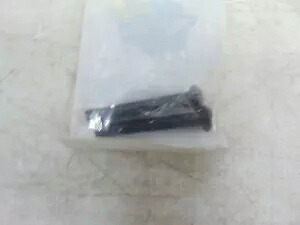 純正ハーレーダビッドソン六角頭ボタンネジ 2 パック P/N: 90596-94 Genuine Harley Davidson Hex Head Button Screws 2 PACK P/N: 90596-94 【並行輸入品】