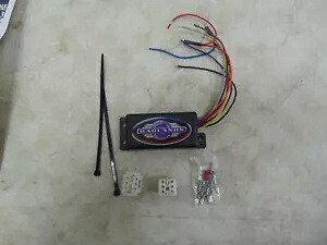 Badlands プラグインイルミネーター 86-96 FXD FXST ダイナ ソフテイル レンズなし ILL-02-RL-B Badlands Plug In Illuminator 86-96 FXD FXST Dyna Softail NO LENSES ILL-02-RL-B 【並行輸入品】