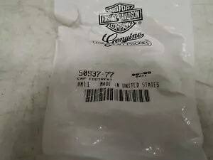 純正ハーレーキャップフットレスト P/N: 50937-77 Genuine Harley Cap Foot Rest P/N: 50937-77 【並行輸入品】