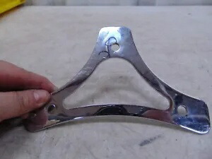 ハーレーダビッドソン バックレスト取り付けブラケット 00-03 FLTRSEI/FLHRSEI P/N 52565-94 Harley Davidson Backrest Mounting Bracket 00-03 FLTRSEI/FLHRSEI P/N 52565-94 【並行輸入品】