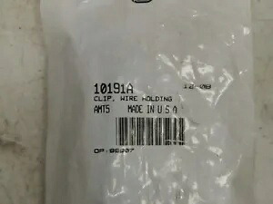 純正ハーレー ワイヤー クリップ 数量 1 P/N: 10191A Genuine Harley Wire Clip QTY 1 P/N: 10191A 【並行輸入品】