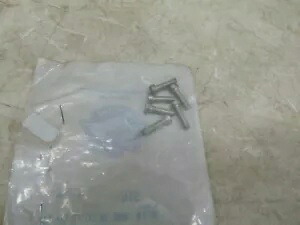ハーレーダビッドソン 8-32 x 5/8 インチ フィスターヘッドネジ 6 パック P/N: 916 Harley Davidson 8-32 x 5/8\