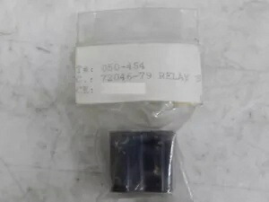 コネクタ メス スペード端子 スターター リレー P/N: 72046-79 050-454 Connector Female Spade Terminal Starter Relay P/N: 72046-79 050-454 【並行輸入品】
