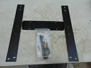 ホンダ フットペグ ブラケット キット P/N: 151591 Honda Footpeg Bracket Kit P/N: 151591 【並行輸入品】