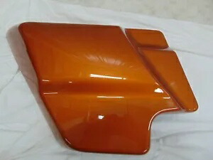 ハーレーダビッドソン 左側カバー ソリッドアンバー ウイスキー 14-16 FLHX FLTR 57200071DST Harley Davidson Left Side Cover Solid Amber Whiskey 14-16 FLHX FLTR 57200071DST 【並行輸入品】