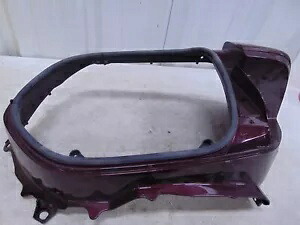 ホンダ 06-08 GL1800 カベルネレッドメタリック 右側サドルバッグ本体 Honda 06-08 GL1800 Cabernet Red Metallic Right Side Saddlebag Body 【並行輸入品】