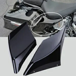 ハーレーツーリングロードグライドストリートFLH CVO用カスタムブラックストレッチサイドカバー Custom Black Stretched Side Covers For Harley Touring Road Glide Street FLH CVO 【並行輸入品】