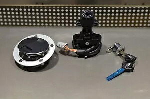 新しい OEM スズキ ロックセット 2005-2019 GSX-R 600 750 1000 37101-40822 New OEM Suzuki Lock Set for 2005-2019 GSX-R 600 750 1000 37101-40822 【並行輸入品】