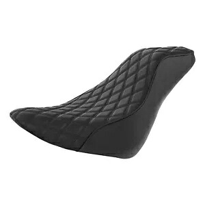 ブラックドライバーソロシートハーレーソフテイルスリムスタンダードデラックスFLDE 18-23 22に適合 Black Driver Solo Seat Fit For Harley Softail Slim Standard Deluxe FLDE 18-23 22 【並行輸入品】