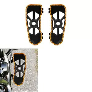 ドライバーフットボードフロアボードハーレーツーリングロードキング09-24 22ブラックゴールドに適合 Driver Footboard Floorboard Fit For Harley Touring Road King 09-24 22 Black Gold 【並行輸入品】