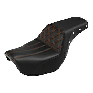 ブラック + オレンジ運転席助手席ハーレーダイナファットボブローライダー 06-17 に適合 Black+Orange Driver Passenger Seat Fit For Harley Dyna Fat Bob Low Rider 06-17 【並行輸入品】