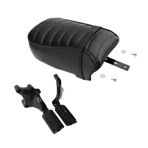 ブラック助手席&フットペグハーレースポーツスターアイアン883 1200 16-22 21に適合 Black Passenger Seat & Foot Pegs Fit For Harley Sportster Iron 883 1200 16-22 21 【並行輸入品】