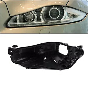 ヘッドライトボトムベースケースハウジング左側ジャガー XJ 2010-2015 Headlight Bottom Base Case Housing Left Side For Jaguar XJ 2010-2015 【並行輸入品】