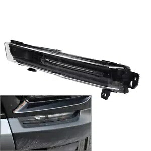 1pc フロントフォグライトアセンブリ左側ランドローバーレンジローバースポーツ LR098343 1pc Front Fog Light Assembly Left Side For Land Rover Range Rover Sport LR098343 【並行輸入品】