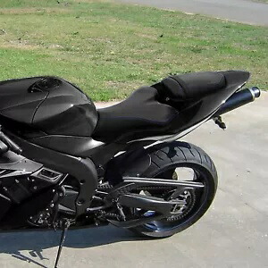 PU ドライバーライダー & 助手席ヤマハ YZF R1 YZFR1 2004-2006 05 ブラックに適合 PU Driver Rider & Passenger Seat Fit For Yamaha YZF R1 YZFR1 2004-2006 05 Black 【並行輸入品】