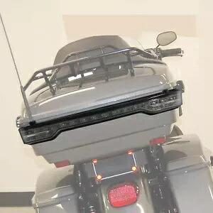 キングトランク LED ブレーキテールライトハーレーツーリングロードエレクトラグライド 14-24 に適合 King Trunk LED Brake Tail Light Fit For Harley Touring Road Electra Glide 14-24 【並行輸入品】