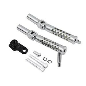 クローム助手席フットペグフットレストマウントハーレーソフテイルスリムFLS 12-17に適合 Chrome Passenger Foot Pegs Footrests Mount Fit For Harley Softail Slim FLS 12-17 【並行輸入品】