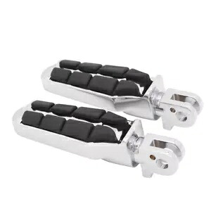 フロント&リアフットペグ Thunderbird Sport 1995-2003 Speedmaster Adventurer用 Front & Rear Foot Pegs For Thunderbird Sport 1995-2003 Speedmaster Adventurer 【並行輸入品】