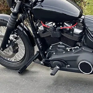 フロントエンジンガード高速道路フットペグクラッシュバーハーレーソフテイル FXLR FXBB 2018+ Front Engine Guard Highway Foot Peg Crash Bar For Harley Softail FXLR FXBB 2018+ 【並行輸入品】