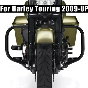 ブラック ハイウェイ エンジン ガード クラッシュ バー ハーレー ツーリング ストリート グライド 09-24用 Black Highway Engine Guard Crash Bar For Harley Touring Street Glide 09-24 【並行輸入品】
