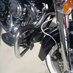 クローム エンジン ハイウェイ ガード クラッシュバー ハーレー ツーリング ロードキング 2009-2024 米国用 Chrome Engine Highway Guard Crash Bar For Harley Touring Road King 2009-2024 US 【並行輸入品】 43,615円