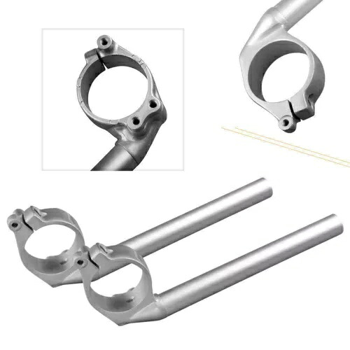 ヤマハ YZF R1 2004-2008 用フォークパイプクランプシルバー付きスナップハンドルバー- Snap handlebar with fork pipe clamp silver for YAMAHA YZF R1 2004-2008- 【並行輸入品】