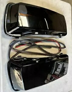 OS&D Advanblack ビビッドブラック サドルバッグ蓋カバー ハーレーツーリング 1994-2013用 OS&D Advanblack Vivid Black Saddlebag Lid Cover for Harley Touring 1994-2013 【並行輸入品】