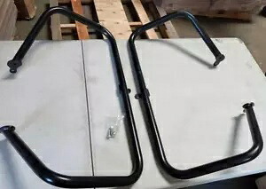 OS&D アドバンブラック ビビッドブラック エンジンガード/クラッシュバー '09-'22 ツーリング用 OS&D Advanblack VIVID BLACK ENGINE GUARD / CRASH BAR FOR '09-'22 TOURING 【並行輸入品】