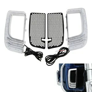 フェアリング下部グリル LED ターンシグナルライトハーレーストリートロードグライド 14-24 用 Fairing Lower Grilles LED Turn Signals Light For Harley Street Road Glide 14-24 【並行輸入品】
