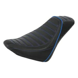 ソロドライバーシートハーレーソフテイルヘリテージクラシックストリートボブ2018-2023 19に適合 Solo Driver Seat Fit For Harley Softail Heritage Classic Street Bob 2018-2023 19 【並行輸入品】
