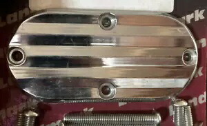 クロームリブ一次検査カバー ハーレーダイナソフテイル 60572-78T 16-532 Chrome Ribbed Primary Inspection Cover Harley Dyna Softail 60572-78T 16-532 【並行輸入品】