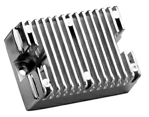クローム電圧整流レギュレーター 89-99 ハーレーエボリューション 74519-88 16233 Chrome Voltage Rectifier Regulator For 89-99 Harley Evolution 74519-88 16233 【並行輸入品】
