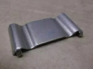 プライマリーチェーンテンショナーシューパッドリテーナー - 57-76 ハーレー スポーツスター XL 39979-58A Primary Chain Tensioner Shoe Pad Retainer - 57-76 Harley Sportster XL 39979-58A 【並行輸入品】 30,030円