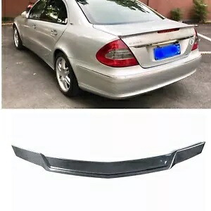 1PC カーボンファイバーリアトランクスポイラーリップメルセデスベンツ W211 2003-2009 2004 1PC Carbon Fiber Rear Trunk Spoiler Lip For Mercedes Benz W211 2003-2009 2004 【並行輸入品】
