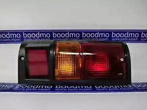 MARUTI OMNI 1ST GEN、OMNI 2ND GEN、OMNI 3RD GEN 用テールライト - 35604M79510 - M Tail Light for MARUTI OMNI 1ST GEN, OMNI 2ND GEN, OMNI 3RD GEN - 35604M79510 - M 【並行輸入品】